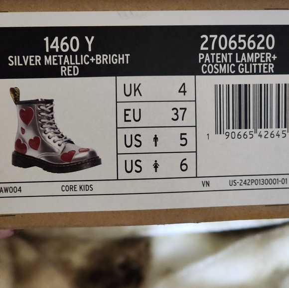 Rare Youth Sz 6 Cosmic Glitter Dr Martens - Picture 4 of 7